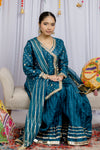 FARAH TEAL