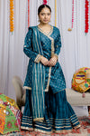FARAH TEAL