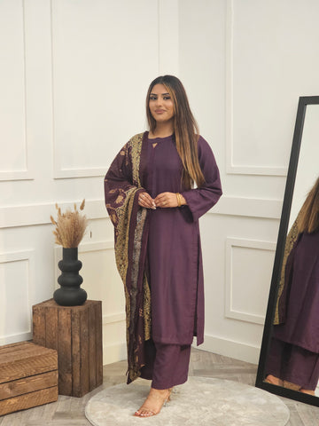 AMINA PURPLE