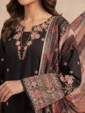 ZOHA BLACK